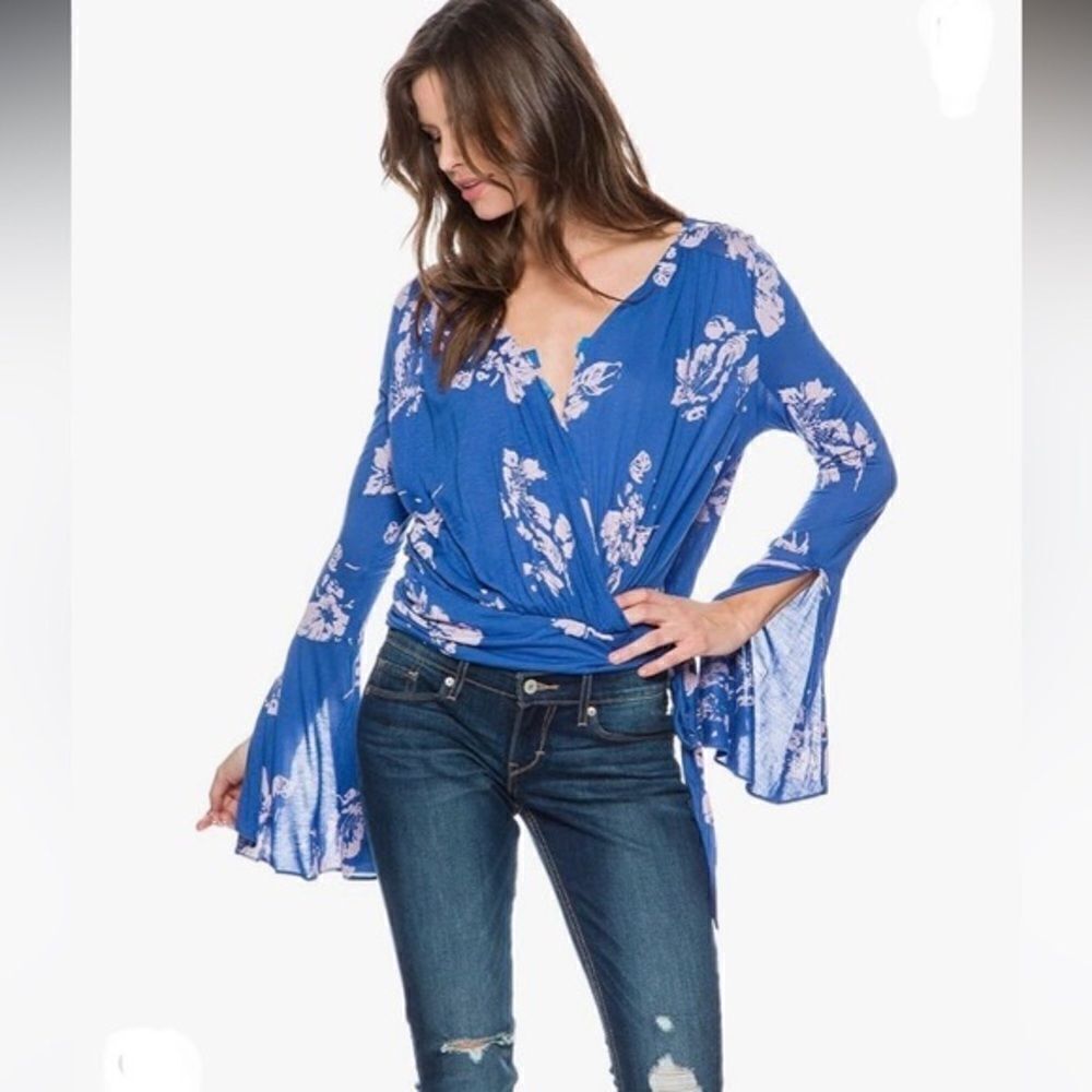 NWOT Free People Women’s Fiona Cobalt Blue Floral Print Bell Sleeve Top